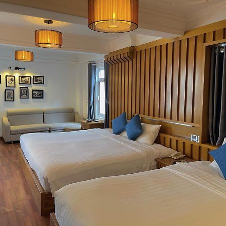 Hanoi Central Park Hotel Exterior photo