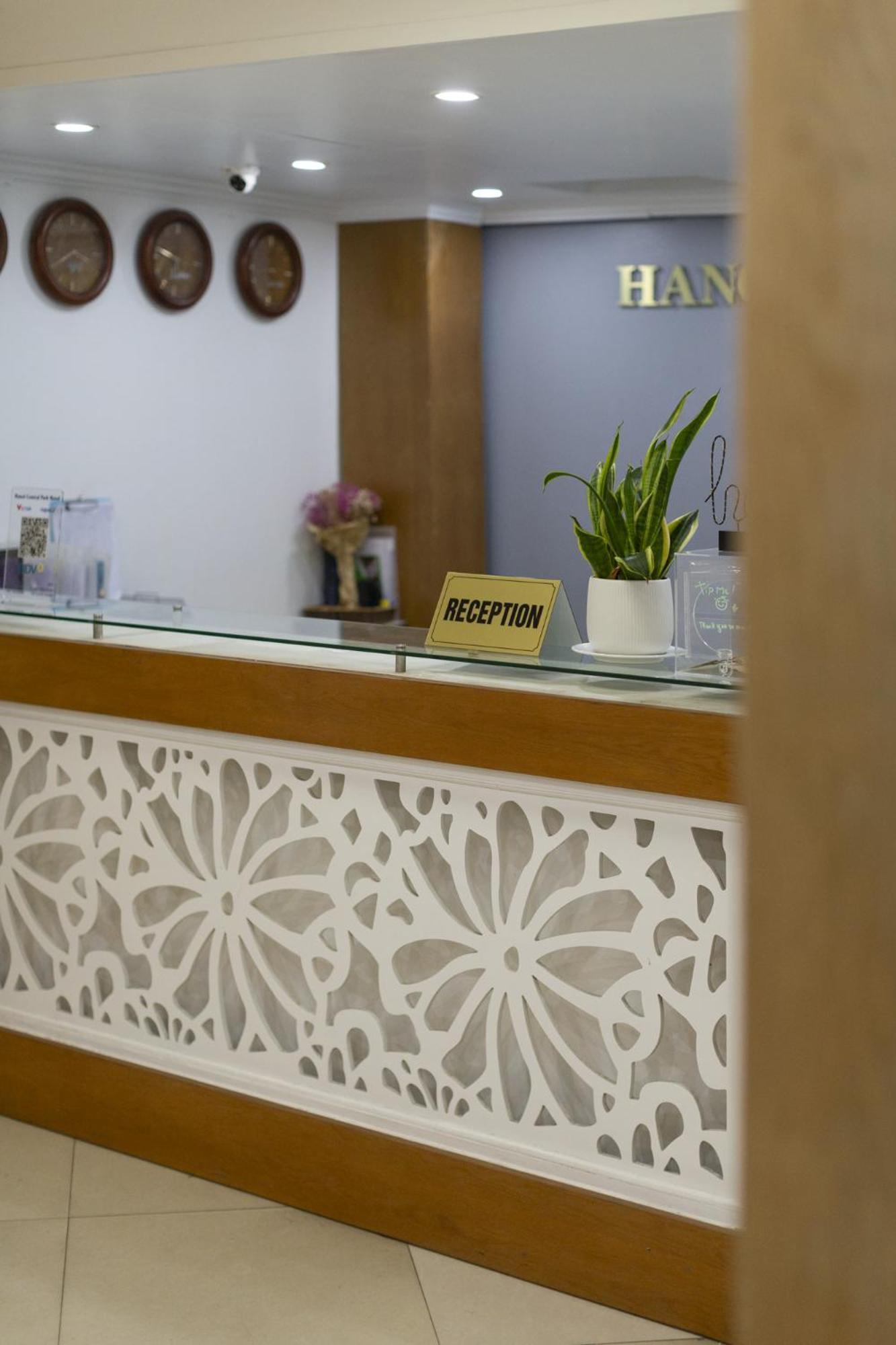 Hanoi Central Park Hotel Exterior photo